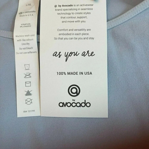 Avocado L/XL Powder Blue Seamless 4 Way Stretch Wicking Ribbed Hem Crop Tank Top - Picture 6 of 6